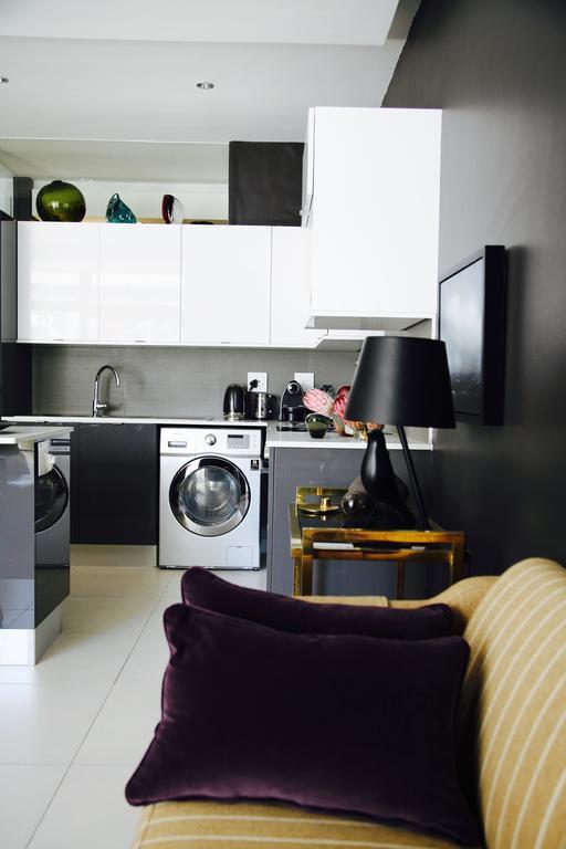 Design Apartment - Green Point Kaapstad Buitenkant foto